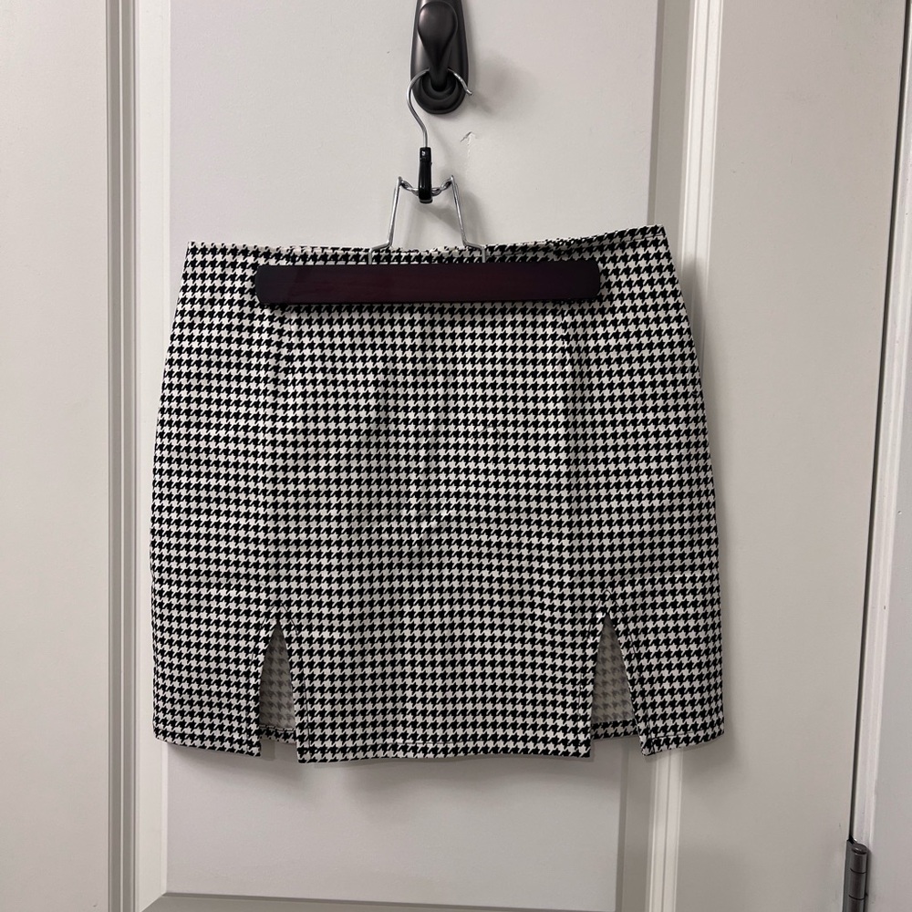 Motel Rocks black and white houndstooth Skirt - Small